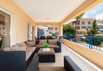 Detached Villa For Sale  in  Acheleia