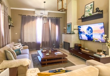 Detached Villa For Sale  in  Emba
