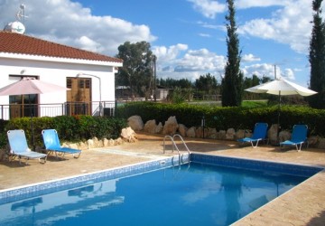 Detached Villa For Sale  in  Peyia