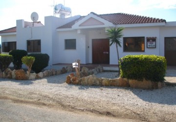 Detached Villa For Sale  in  Peyia