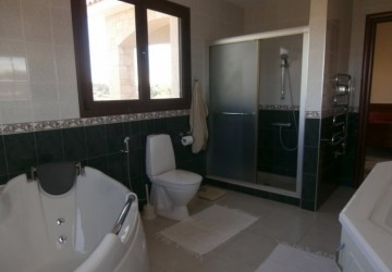 Detached Villa For Sale  in  Letympou