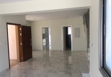 Detached Villa For Sale  in  Kato Paphos - Universal
