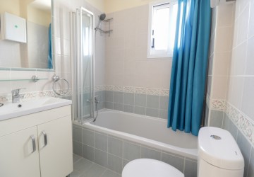 Town House For Sale  in  Peyia