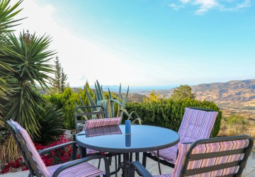 Bungalow For Sale  in  Lasa