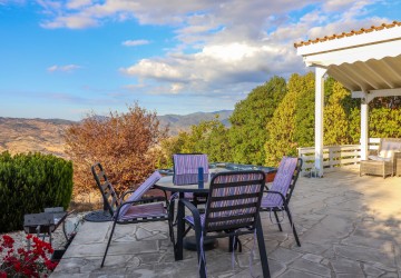 Bungalow For Sale  in  Lasa