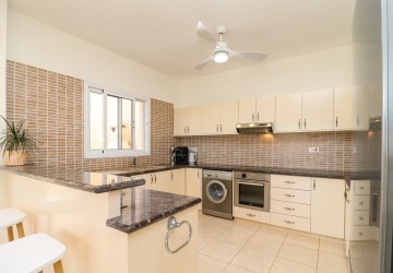 Detached Villa For Sale  in  Tala