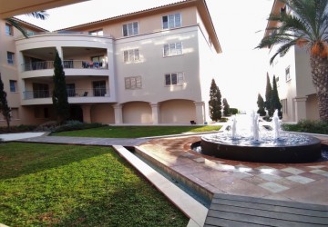 3 Bedroom Apartment in Kato Paphos, Paphos