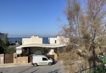Detached Villa For Rent  in  Chlorakas