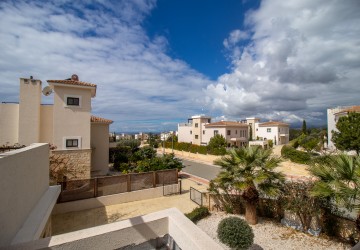 Detached Villa For Sale  in  Secret Valley