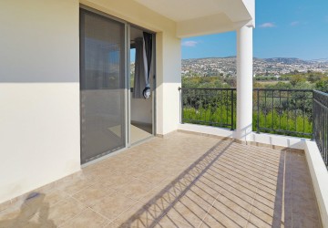 Detached Villa For Sale  in  Peyia