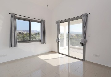 Detached Villa For Sale  in  Peyia