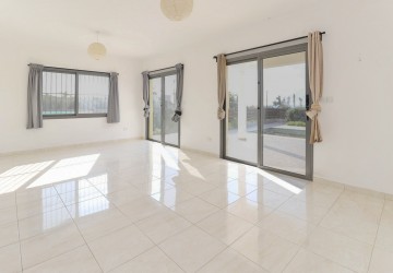 Detached Villa For Sale  in  Peyia