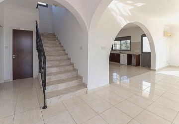 Detached Villa For Sale  in  Peyia