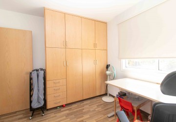 Detached Villa For Sale  in  City center