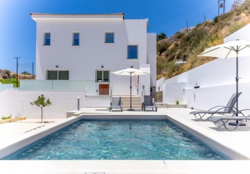 Detached Villa For Sale  in  Kissonerga