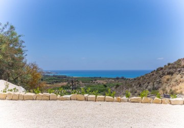Detached Villa For Sale  in  Kissonerga