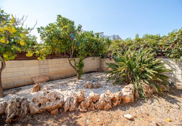 Detached Villa For Sale  in  Peyia - St. George