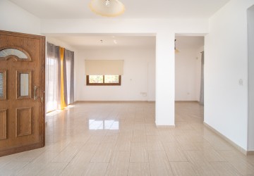 Detached Villa For Sale  in  Peyia - St. George