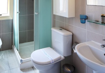 Apartment For Sale  in  Kato Paphos - Universal