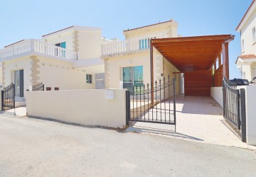 Detached Villa in Peyia, Paphos
