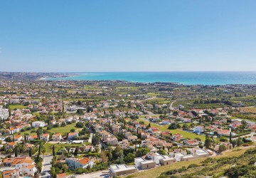 Bungalow For Sale  in  Peyia