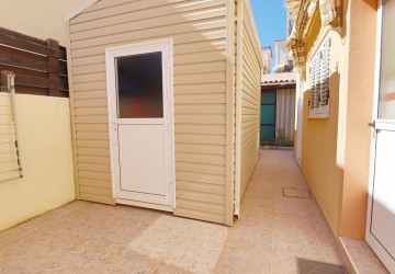 Bungalow For Sale  in  Peyia