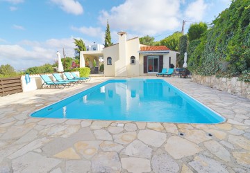 Bungalow For Sale  in  Tala - Kamares