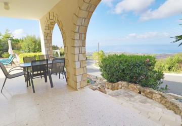 Bungalow For Sale  in  Tala - Kamares