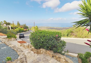 Bungalow For Sale  in  Tala - Kamares
