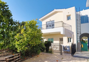 3 Bedroom Town House in Tala, Paphos