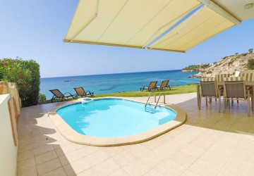 Detached Villa For Sale  in  Peyia - Coral Bay