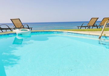 Detached Villa For Sale  in  Peyia - Coral Bay