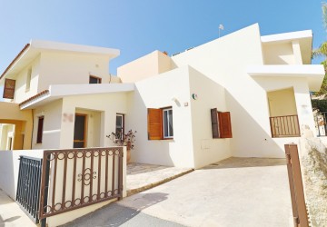 Detached Villa For Sale  in  Peyia - Coral Bay
