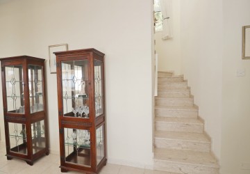 Detached Villa For Sale  in  Peyia