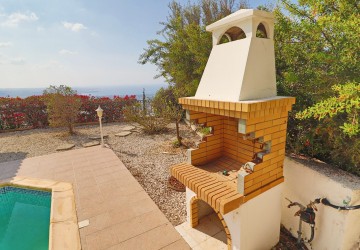 Detached Villa For Sale  in  Peyia