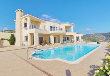 5 Bedroom Detached Villa in Akoursos, Paphos