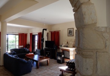 Detached Villa For Sale  in  Tsada