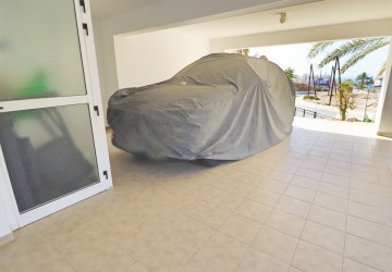 Detached Villa For Sale  in  Peyia