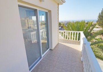 Detached Villa For Sale  in  Peyia