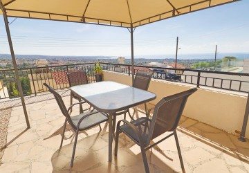 Detached Villa For Sale  in  Peyia