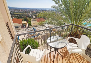 Detached Villa For Sale  in  Peyia