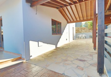 Detached Villa For Sale  in  Emba