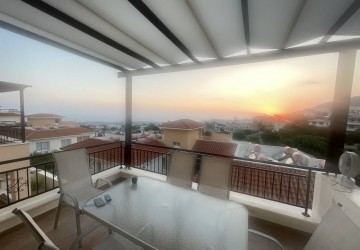 2 Bedroom Town House in Peyia, Paphos