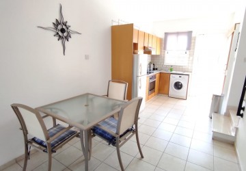 Town House For Sale  in  Kato Paphos - Universal