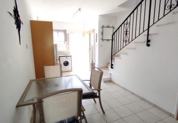 Town House For Sale  in  Kato Paphos - Universal