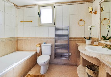 Detached Villa For Sale  in  Kissonerga