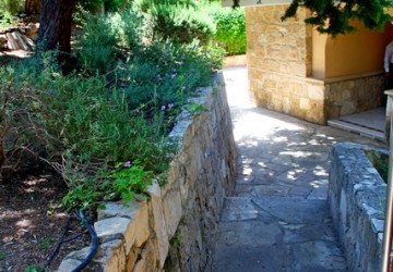 Bungalow For Sale  in  Tala