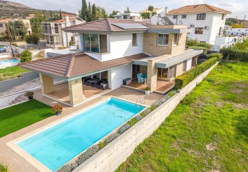 Detached Villa For Sale  in  Konia