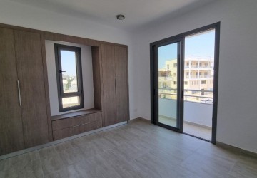 3 Bedroom Apartment in City center, Paphos