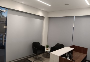 Office  For Rent  in  City center